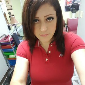 Meet your Posher, Adriana